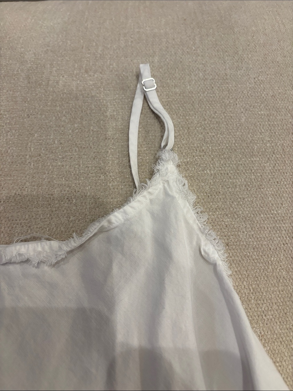 Bella Dahl White V-Neck Lace Trim Camisole - Picture 6 of 6